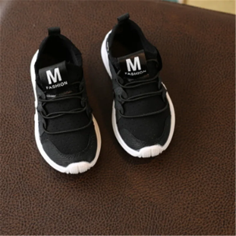 Children's sports shoes children's soft bottom mesh running shoes solid color casual shoes size 21-36
Children's sports shoes children's soft bottom mesh running shoes solid color casual shoes size 21-36