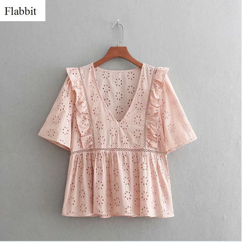 Flabbit women vintage hollow out embroidery agaric lace casual slim blouse ladies v neck ruffles shirt chic blusas tops LX0313
Flabbit women vintage hollow out embroidery agaric lace casual slim blouse ladies v neck ruffles shirt chic blusas tops LX0313