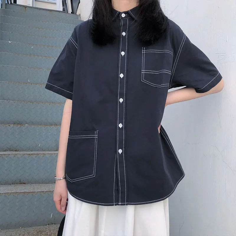 2019 New Single Breasted Big Pockets Short Sleeve Blouse Women Summer BF Style Casual Loose Shirt Woman Korean Streetwear
2019 New Single Breasted Big Pockets Short Sleeve Blouse Women Summer BF Style Casual Loose Shirt Woman Korean Streetwear