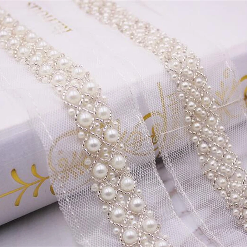 Handmade White Pearl beaded Embroidered Edge lace trim garment wedding dress ribbon decoration Belt Bridal collar Sash Jewelry
Handmade White Pearl beaded Embroidered Edge lace trim garment wedding dress ribbon decoration Belt Bridal collar Sash Jewelry