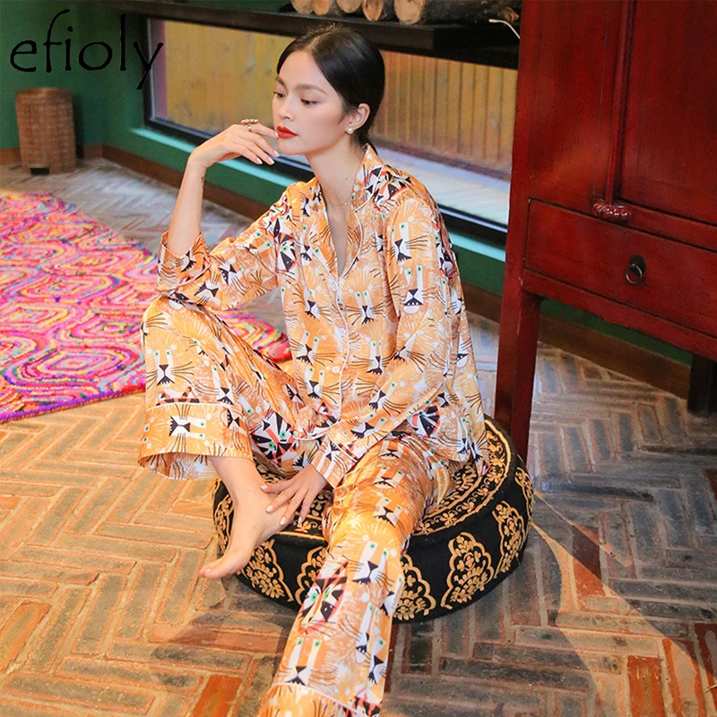EFIOLY Elegant Loose Nightgown Silk Pajama Sets Retro Cartoon Animal Print Home Fashion Homewear Sleepwear Evening Lapel Women
EFIOLY Elegant Loose Nightgown Silk Pajama Sets Retro Cartoon Animal Print Home Fashion Homewear Sleepwear Evening Lapel Women