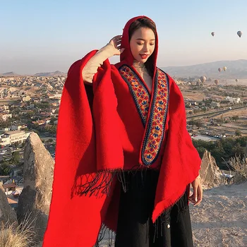 Mingjiebihuo plus size temperament ladies high quality knit comfortable warm thick scarf women tassel celebrity style poncho
Mingjiebihuo plus size temperament ladies high quality knit comfortable warm thick scarf women tassel celebrity style poncho