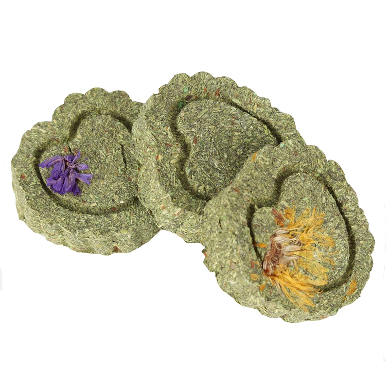 Small Pet Love Heart Shaped Chew Toy Grass Cake Ball for Parrot Hamster Small Gifts with Flowers for Teeth Cleaning
Small Pet Love Heart Shaped Chew Toy Grass Cake Ball for Parrot Hamster Small Gifts with Flowers for Teeth Cleaning