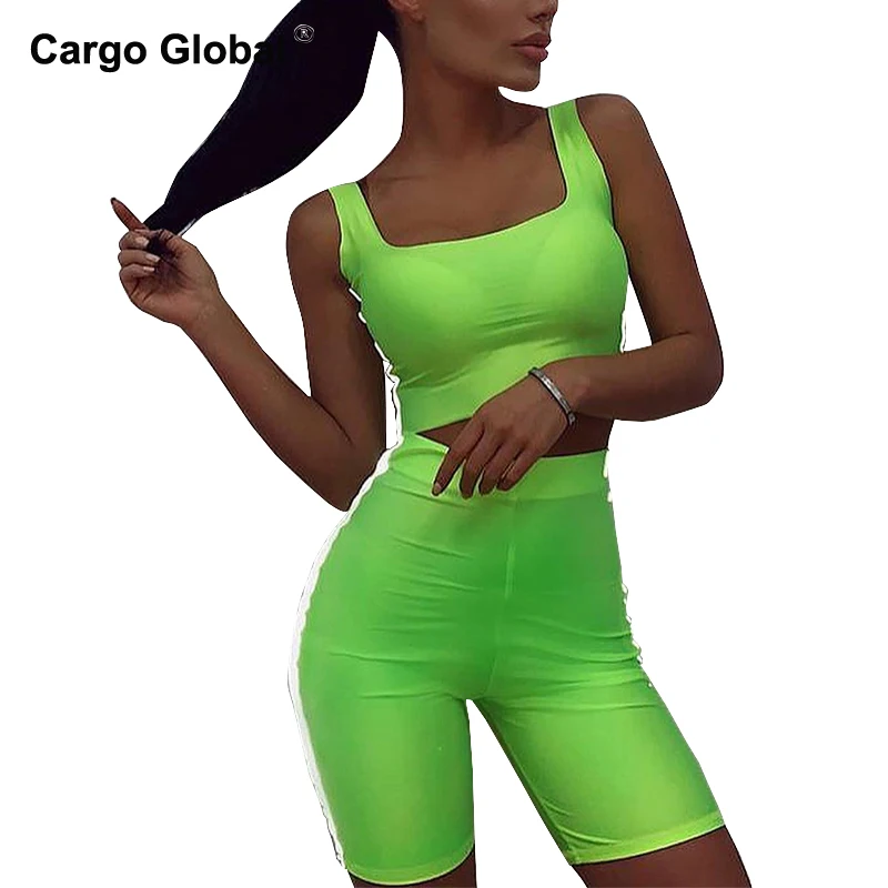 Women'S New Fluorescent Color Reflective Pants Vest Sports Suit Neon Biker Shorts 2019 Summer Women Two Pieces Sets
Women'S New Fluorescent Color Reflective Pants Vest Sports Suit Neon Biker Shorts 2019 Summer Women Two Pieces Sets
