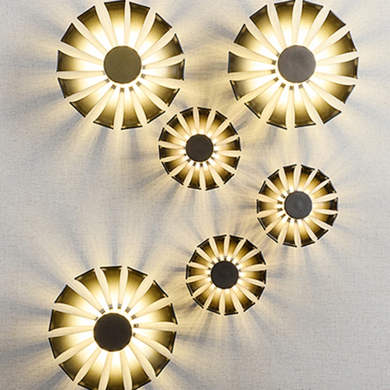 Postmodern designers Creative personality TV room backdrop LED wall lamp Aisle Iron kaleidoscope showroom light Decoration
Postmodern designers Creative personality TV room backdrop LED wall lamp Aisle Iron kaleidoscope showroom light Decoration