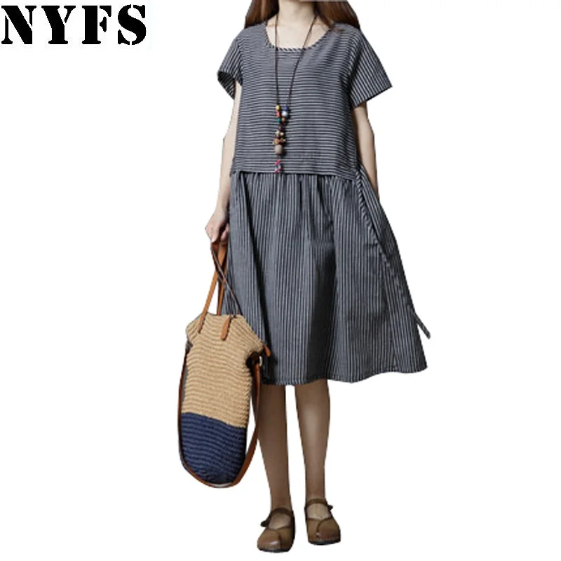 NYFS 2019 New Summer dress O-Neck Short Sleeve large Size Long Dress Fashion Striped Women Dress Vestidos Robe Elbise
NYFS 2019 New Summer dress O-Neck Short Sleeve large Size Long Dress Fashion Striped Women Dress Vestidos Robe Elbise