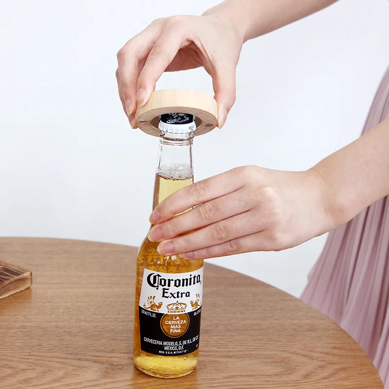 Multi-use Wood Wine Beer Beer Opener Refrigerator Magnetic Sticker Cartoon Bar Kitchen Accessories 6.5 * 1.5 Cm
Multi-use Wood Wine Beer Beer Opener Refrigerator Magnetic Sticker Cartoon Bar Kitchen Accessories 6.5 * 1.5 Cm
