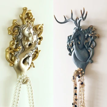 Couple Deer Horse Decorative Hook Quality Gold Metal Color Style Wall Hanging Adornment Decorative Resin Hanger Craft Love Gift
Couple Deer Horse Decorative Hook Quality Gold Metal Color Style Wall Hanging Adornment Decorative Resin Hanger Craft Love Gift