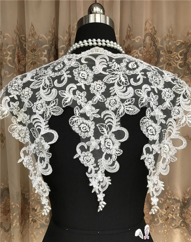 3D Flower lace embroidered patches for clothing parches termoadhesivos para ropa apliques de roupa
3D Flower lace embroidered patches for clothing parches termoadhesivos para ropa apliques de roupa
