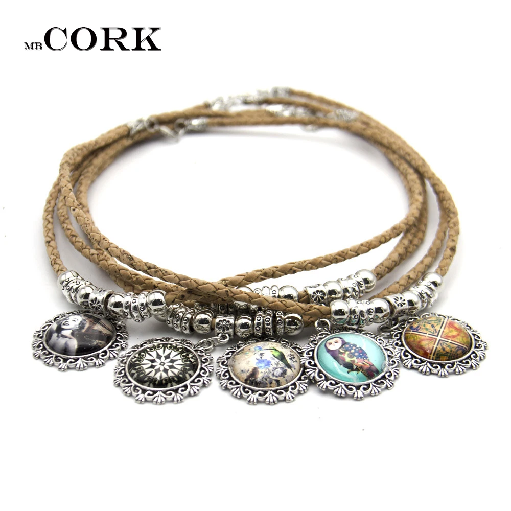 Natural cork with glass patch women necklace handmade original simple wooden necklace Portugal cork jewelry wholesale N-157
Natural cork with glass patch women necklace handmade original simple wooden necklace Portugal cork jewelry wholesale N-157