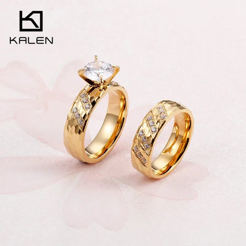 Kalen Italy Gold Finger Engagement Rings For Couples Women Stainless Steel Zircon Wedding Rings For Lover Fashion Bridal Jewelry
Kalen Italy Gold Finger Engagement Rings For Couples Women Stainless Steel Zircon Wedding Rings For Lover Fashion Bridal Jewelry
