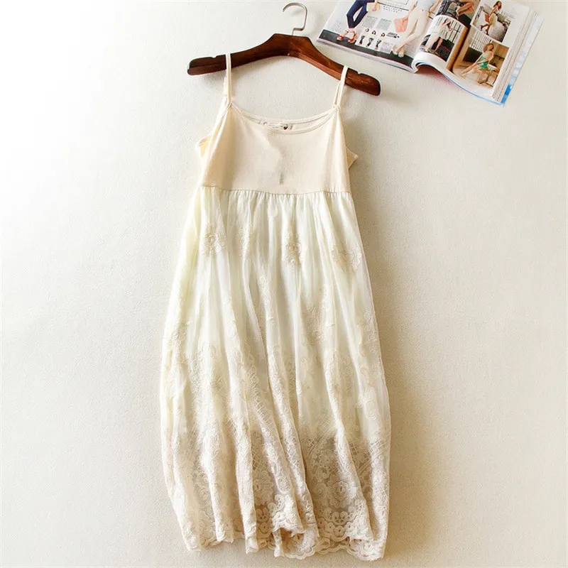 2017 New Sexy Spaghetti Strap Mesh Dress Spring Summer Women Gauze Lace Embroidery Dress Basic Sundress Party Vestidos SF255
2017 New Sexy Spaghetti Strap Mesh Dress Spring Summer Women Gauze Lace Embroidery Dress Basic Sundress Party Vestidos SF255