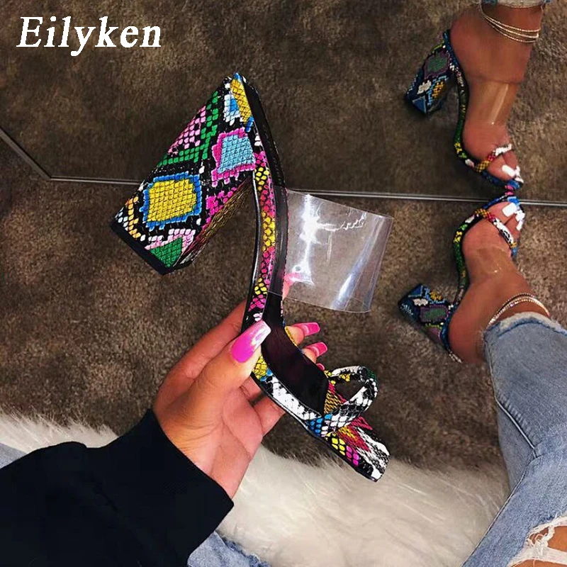 EilyKen High quality High Heels Mules Green serpentine Slides Open Toe Block Thick Heels Slipper Sandals Designer Shoes
EilyKen High quality High Heels Mules Green serpentine Slides Open Toe Block Thick Heels Slipper Sandals Designer Shoes