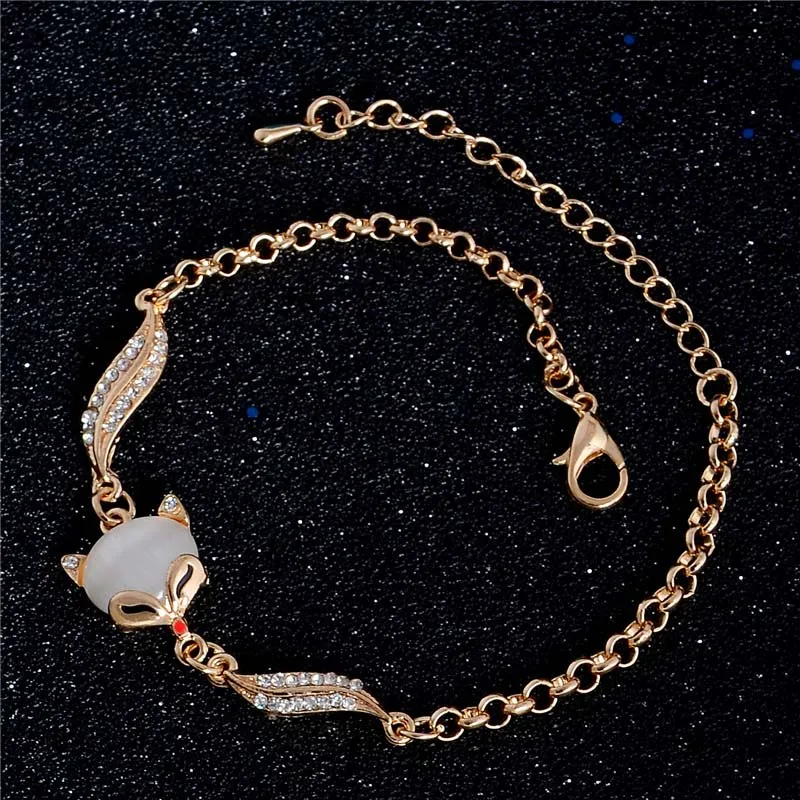 QCOOLJLY Gold Color Fox Shape Australia Rhinestone Cuff Lobster Chain Bracelet Women's Gorgeous Wedding Party Bangle Bracelet
QCOOLJLY Gold Color Fox Shape Australia Rhinestone Cuff Lobster Chain Bracelet Women's Gorgeous Wedding Party Bangle Bracelet