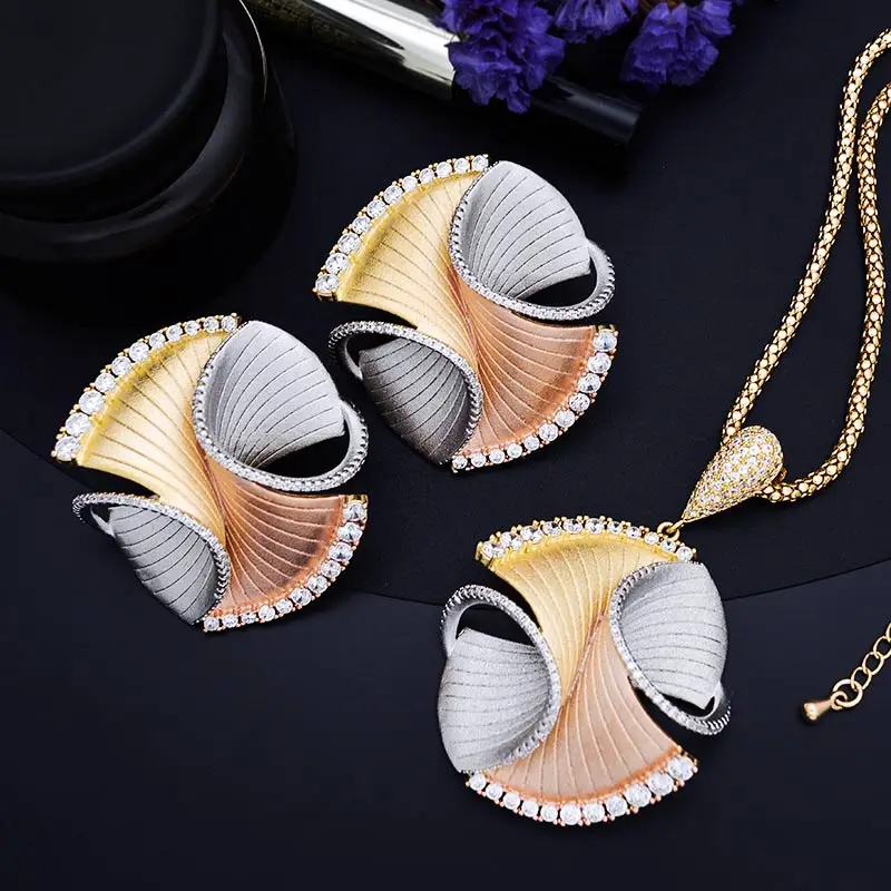 ModemAngel Luxury Flower 3Tone Copper Engagement Wedding Party Necklace Earring Fashion Jewelry Set
ModemAngel Luxury Flower 3Tone Copper Engagement Wedding Party Necklace Earring Fashion Jewelry Set