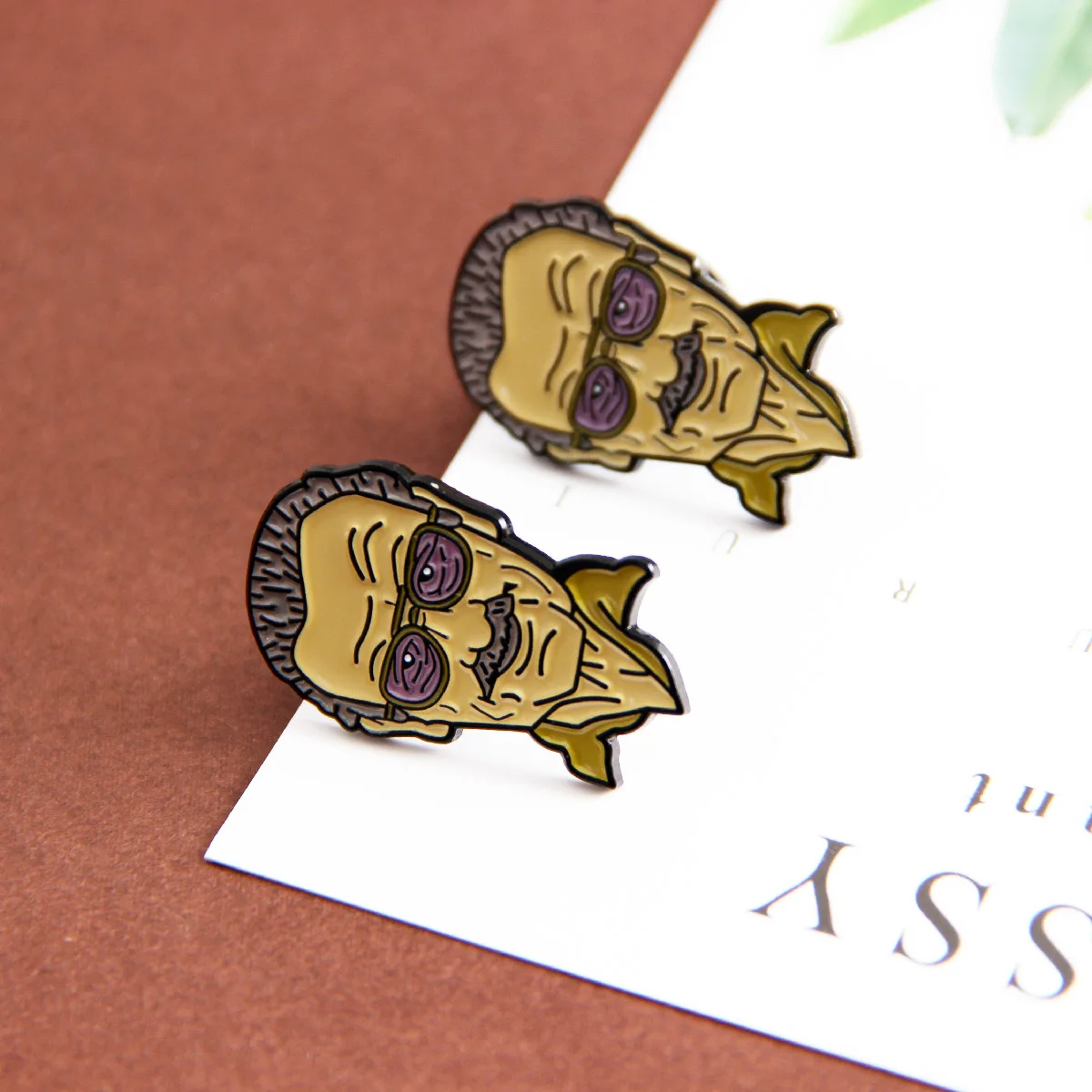 Stan Lee Legendary Brooches SUPERHERO Friday Pin Enamel Pins and Brooches Forest Gump Figure Brooch and Enamel Pins 2019
Stan Lee Legendary Brooches SUPERHERO Friday Pin Enamel Pins and Brooches Forest Gump Figure Brooch and Enamel Pins 2019