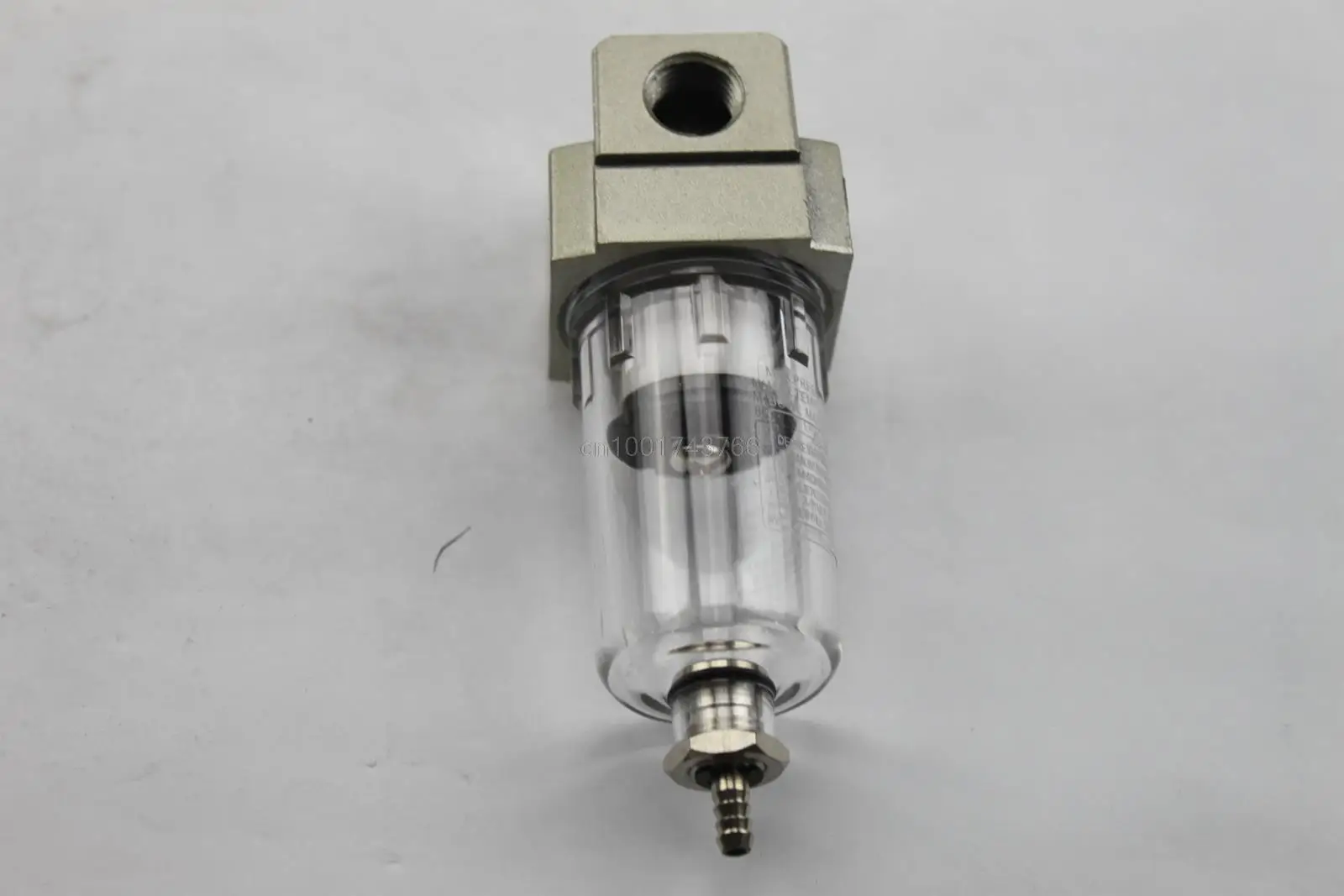 SNS Pneumatic air filter AF2000-01A 1/8'' BSPT water separator Air Source Treatment Pressure drain
SNS Pneumatic air filter AF2000-01A 1/8'' BSPT water separator Air Source Treatment Pressure drain