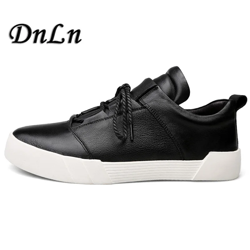 Genuine Leather Fashion Men Shoes Handmade Spring Autumn Brand High Quality Men Flats Shoes Big Size 20D50
Genuine Leather Fashion Men Shoes Handmade Spring Autumn Brand High Quality Men Flats Shoes Big Size 20D50