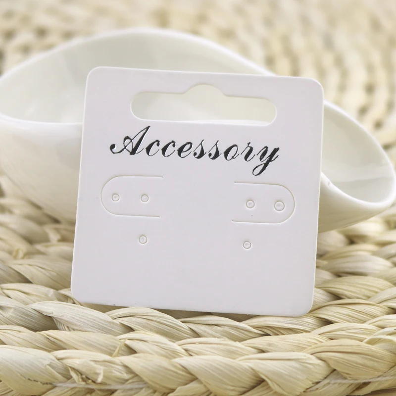 New Arrival 100pcs Professional Paper Earring Ear Studs Holder Display Hang Cards White Drop Shipping
New Arrival 100pcs Professional Paper Earring Ear Studs Holder Display Hang Cards White Drop Shipping