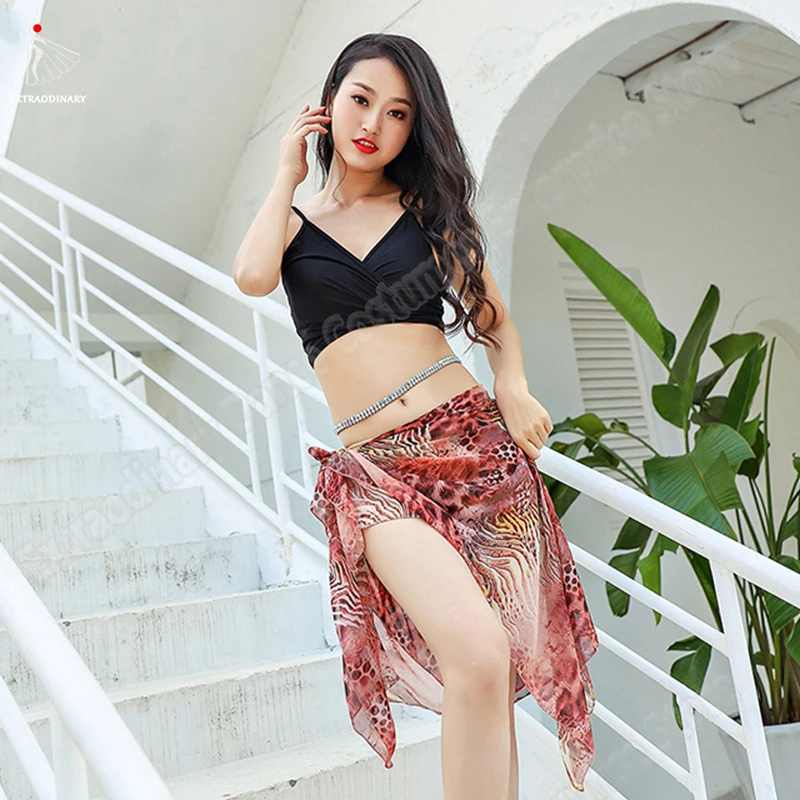 Women Belly Dance Top Practice Clothes Hip Scarf Costume Top Belt Set 2 Piece Outfits BellydanceStage Performance
Women Belly Dance Top Practice Clothes Hip Scarf Costume Top Belt Set 2 Piece Outfits BellydanceStage Performance