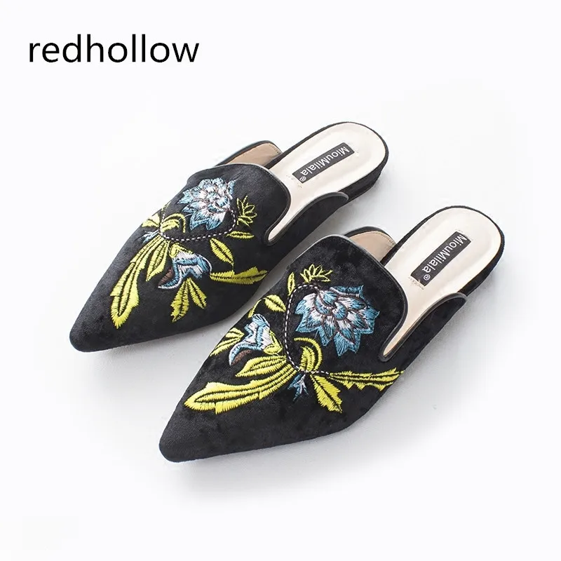 2019 Women Embroidery Velet Mules Fur Slides Chiara Ferragni Furry Slipper Med Heel Flip Flops Slipony Slip On Sandals Shoes
2019 Women Embroidery Velet Mules Fur Slides Chiara Ferragni Furry Slipper Med Heel Flip Flops Slipony Slip On Sandals Shoes