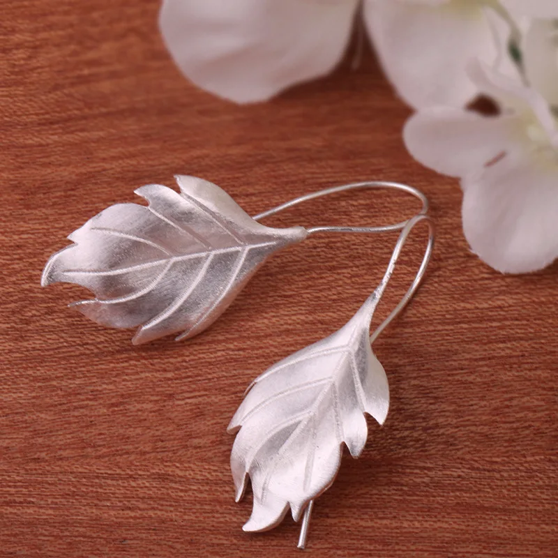 2019 Bohemian 925 Sterling Silver Large Leaf Earrings For Women Girls Romantic Earrings Party Jewelry Pendientes Brincos
2019 Bohemian 925 Sterling Silver Large Leaf Earrings For Women Girls Romantic Earrings Party Jewelry Pendientes Brincos