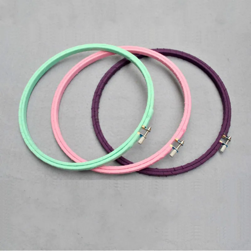 Mini 8 cm wrapped Ribbon Chinese Embroidery Hoops Bamboo Cross-Stitch Frames Diy Diamond Painting Cross Stich
Mini 8 cm wrapped Ribbon Chinese Embroidery Hoops Bamboo Cross-Stitch Frames Diy Diamond Painting Cross Stich