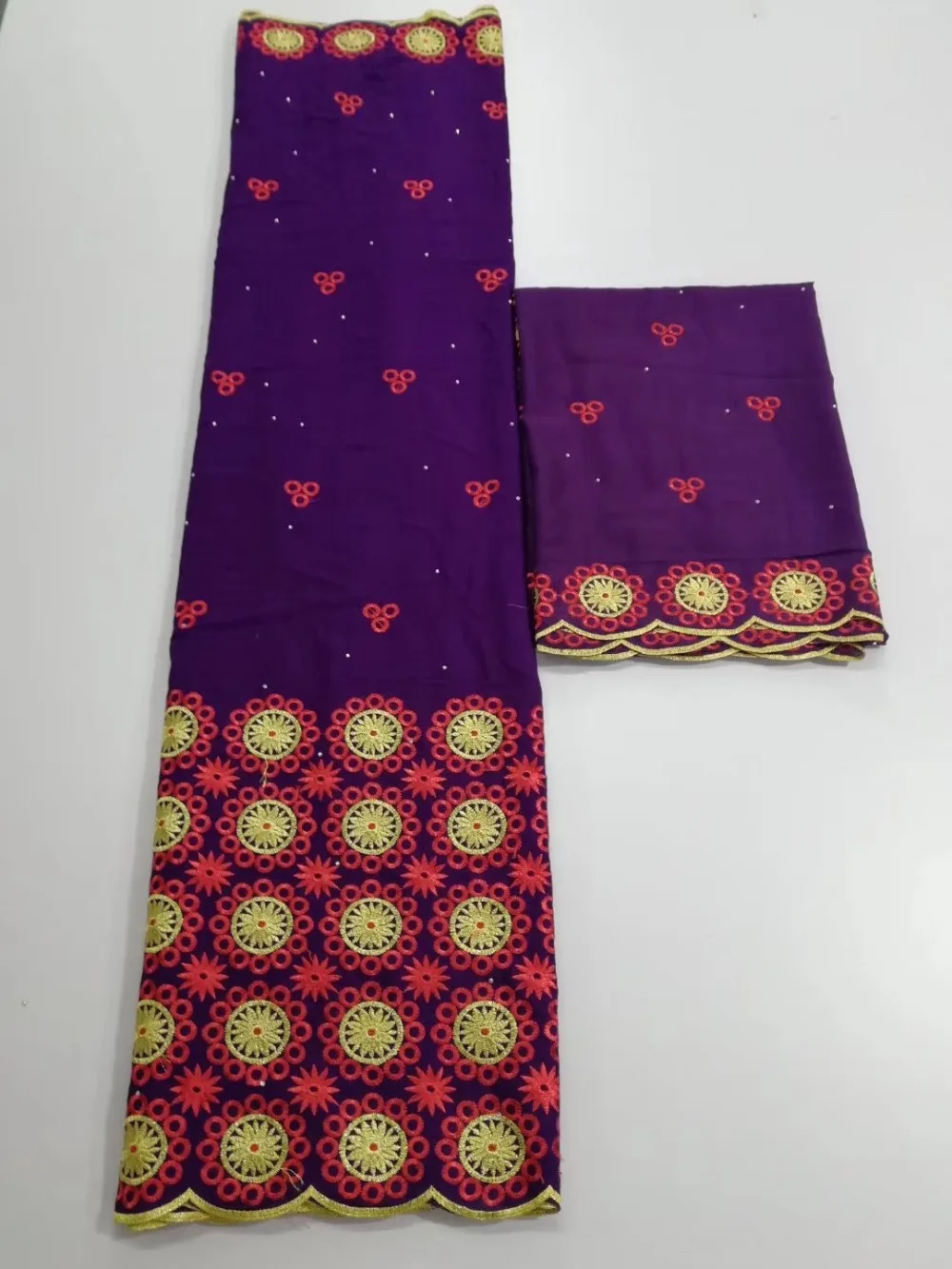 2019 latest Swiss cotton lace fabric with net lace (5+2 yards/lot) for making beautiful dress! TCY1009
2019 latest Swiss cotton lace fabric with net lace (5+2 yards/lot) for making beautiful dress! TCY1009