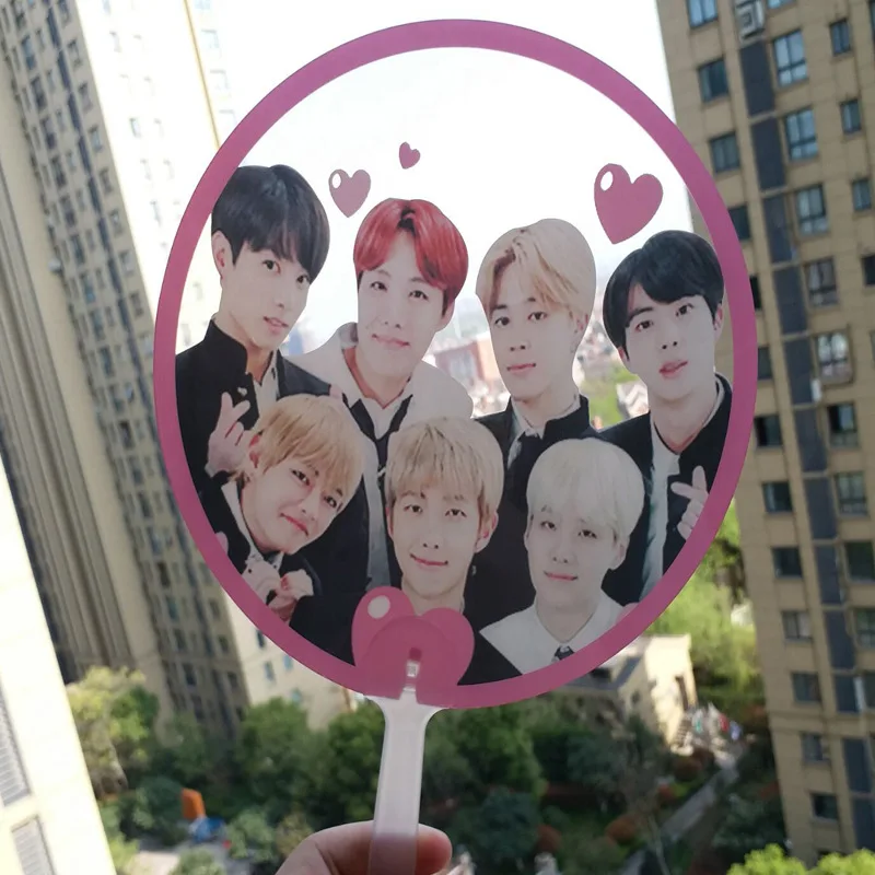 KPOP BTS Bangtan Boy RM JIN SUGA J-HOPE JIMIN V JUNG KOOK HD Photos PVC Creative Transparent Fan
KPOP BTS Bangtan Boy RM JIN SUGA J-HOPE JIMIN V JUNG KOOK HD Photos PVC Creative Transparent Fan