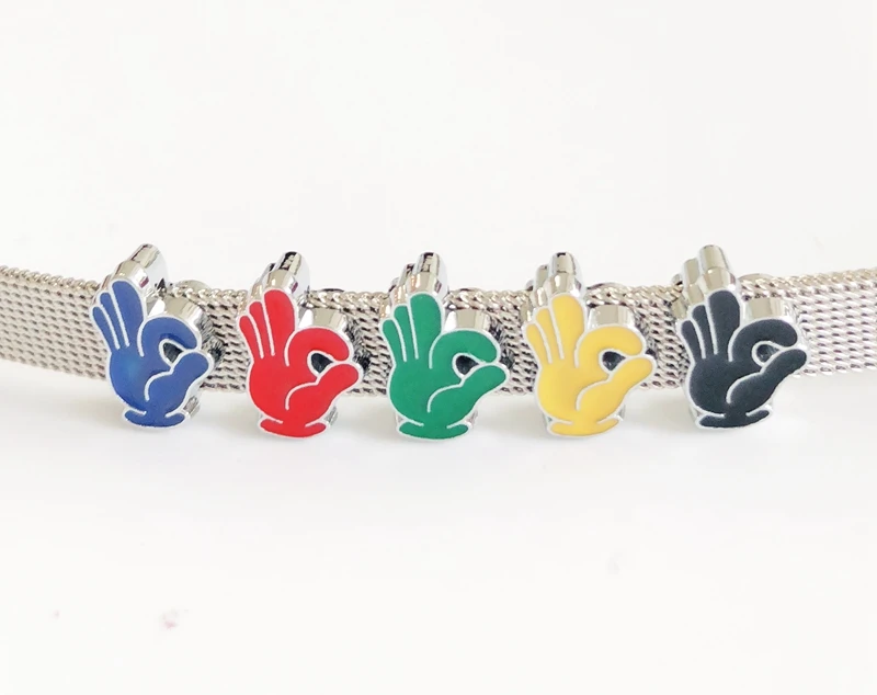 Фото 50PCS 8MM Enamel Mixed color OK Slide Charms Beads Fit 8mm Collar Belts Bracelets Wristband DIY Accessory | Украшения и