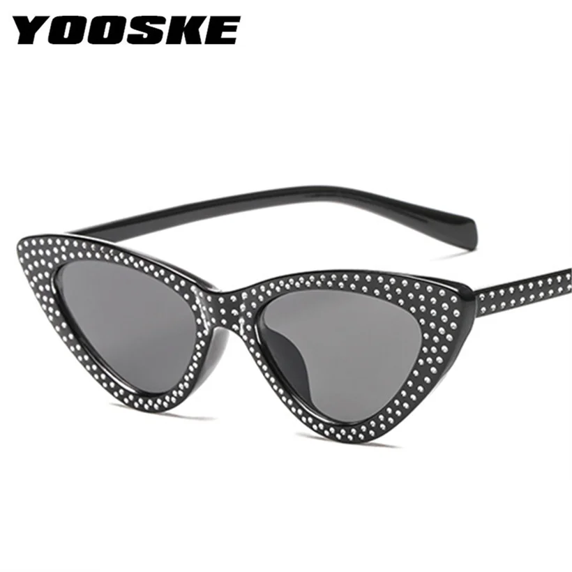 YOOSKE Luxury Cat Eye Sunglasses Women Rhinestone Small Sexy Women Brand Sunglasses Female Red Vintage Sunglass UV400
YOOSKE Luxury Cat Eye Sunglasses Women Rhinestone Small Sexy Women Brand Sunglasses Female Red Vintage Sunglass UV400