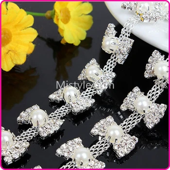 Butterfly design Shiny pearl and strass Crystal silver stone Rhinestone Chain Trim Cup
Butterfly design Shiny pearl and strass Crystal silver stone Rhinestone Chain Trim Cup