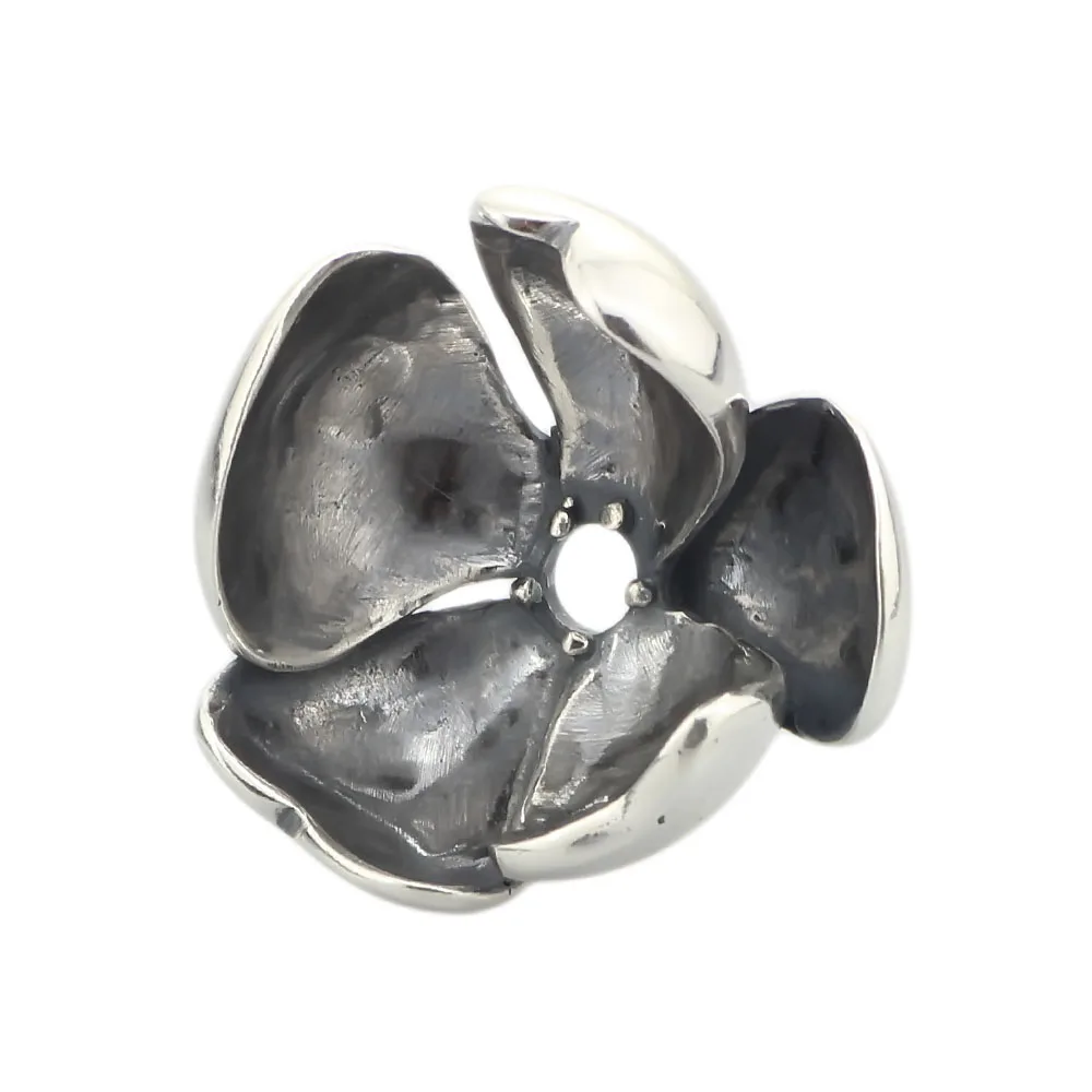 Authentic 925 Sterling Silver Charm Beads Shadow Petals Compatible Fit Troll European Brand DIY Bracelet Jewelry Gift For Woman
Authentic 925 Sterling Silver Charm Beads Shadow Petals Compatible Fit Troll European Brand DIY Bracelet Jewelry Gift For Woman
