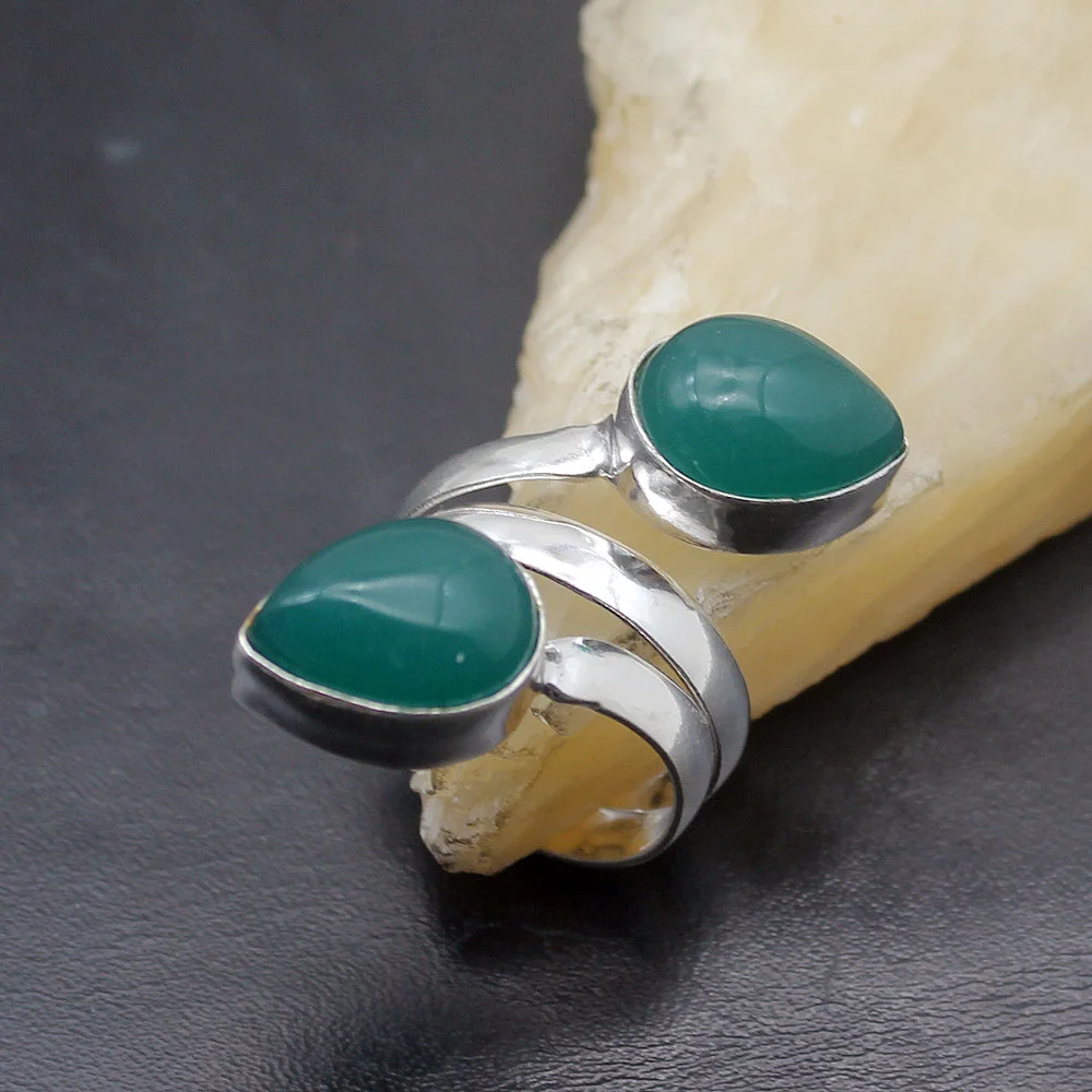 Royal Natural Double Teardrop GreenAgate 925 Sterling Silver Band Ring Size 9 TF876
Royal Natural Double Teardrop GreenAgate 925 Sterling Silver Band Ring Size 9 TF876