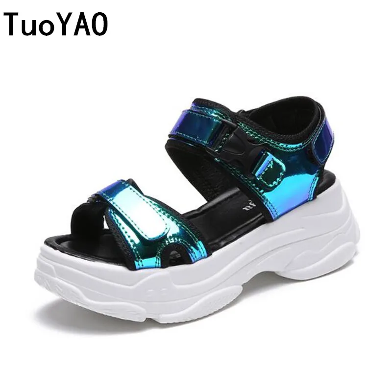 New 2019 Summer Sandals 7 CM Heels Pumps Women Height Increasing Platform Casual Wedge Sandals Breathable Walking Sneakers
New 2019 Summer Sandals 7 CM Heels Pumps Women Height Increasing Platform Casual Wedge Sandals Breathable Walking Sneakers
