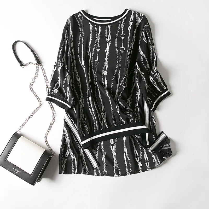 2019 spring dress round collar after vertical chain before printing silk short sleeve shirts
2019 spring dress round collar after vertical chain before printing silk short sleeve shirts
