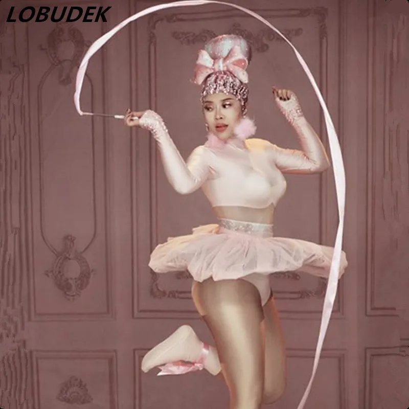 Pink Rhinestones Elastic Tight-fitting Bodysuit Cute Miniskirt 2 Pieces Women's Set Sexy Nightclub Dancer DS Performance Costume
Pink Rhinestones Elastic Tight-fitting Bodysuit Cute Miniskirt 2 Pieces Women's Set Sexy Nightclub Dancer DS Performance Costume