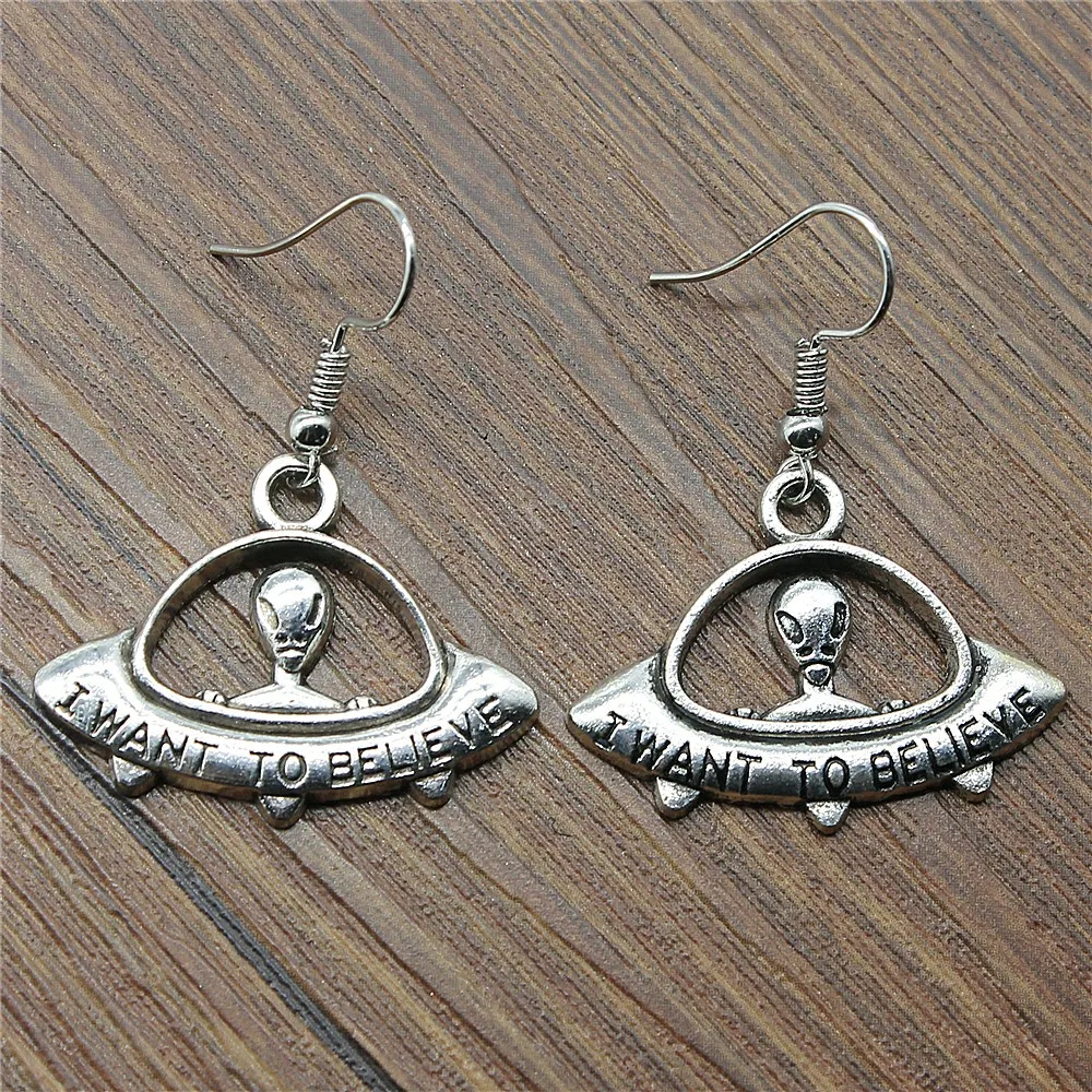 23x30mm Simple I Want To Believe Ufo Charm Dangle Earring Charming Drop Earring Women Dropship Suppliers
23x30mm Simple I Want To Believe Ufo Charm Dangle Earring Charming Drop Earring Women Dropship Suppliers