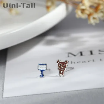 Uini-Tail hot new 925 sterling silver fashion small fresh grizzly drink bottle earrings cute fashion sweet student earrings
Uini-Tail hot new 925 sterling silver fashion small fresh grizzly drink bottle earrings cute fashion sweet student earrings