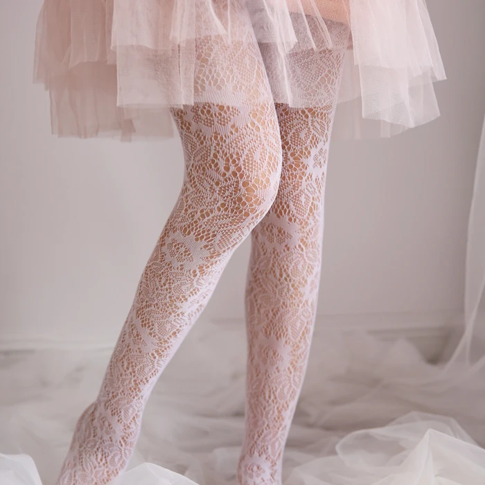 Japanese style Sweet Lolita tights black white lace hollow pattern stockSilk stockings 1order=1pc
Japanese style Sweet Lolita tights black white lace hollow pattern stockSilk stockings 1order=1pc