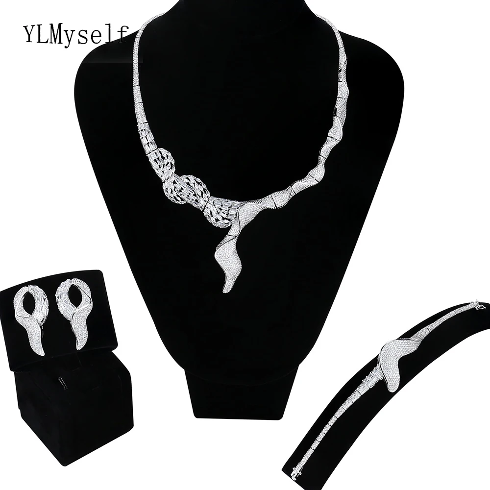 New big 4pcs jewelry sets for party White gold plate Necklace+Bracelet+earrings+free size ring copper large women jewellery set
New big 4pcs jewelry sets for party White gold plate Necklace+Bracelet+earrings+free size ring copper large women jewellery set