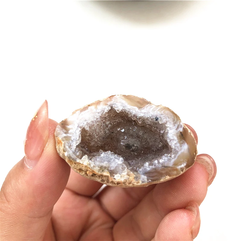 Drop Shipping 1PC Natural Agate Geodes Raw Stones Slice Mini DIY Halves Healing Collection Healing Stones Geode
Drop Shipping 1PC Natural Agate Geodes Raw Stones Slice Mini DIY Halves Healing Collection Healing Stones Geode