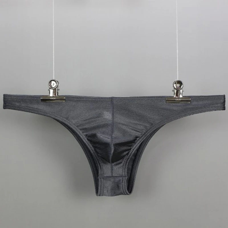 Sexy Men G-string and Thongs U Pouch Panties Comfortable Solid Man Underwear Male Cueca Bikini Jockstrap Brief Gay Underwear
Sexy Men G-string and Thongs U Pouch Panties Comfortable Solid Man Underwear Male Cueca Bikini Jockstrap Brief Gay Underwear