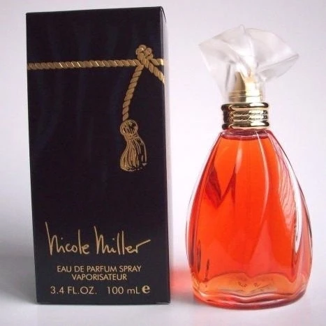 Nicole Miller NM005079 3.4 EDP Spray for Women Black (1)