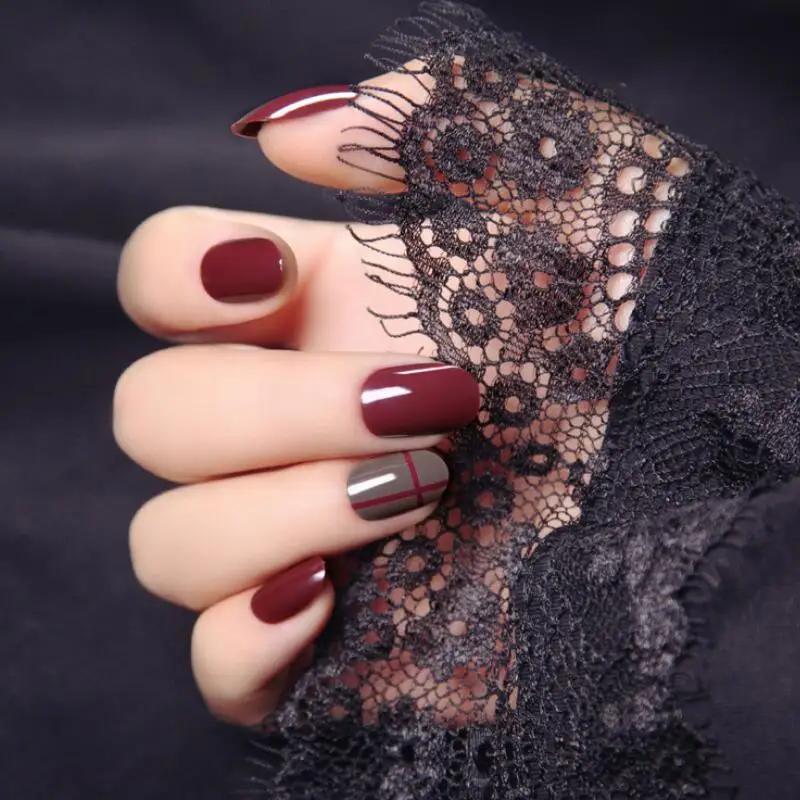 Full Cover Short Artificial Finger Red Fake Nails with Designs Adhesive Tips False Fake Nails Tips Manicure Tools with Glue
Full Cover Short Artificial Finger Red Fake Nails with Designs Adhesive Tips False Fake Nails Tips Manicure Tools with Glue