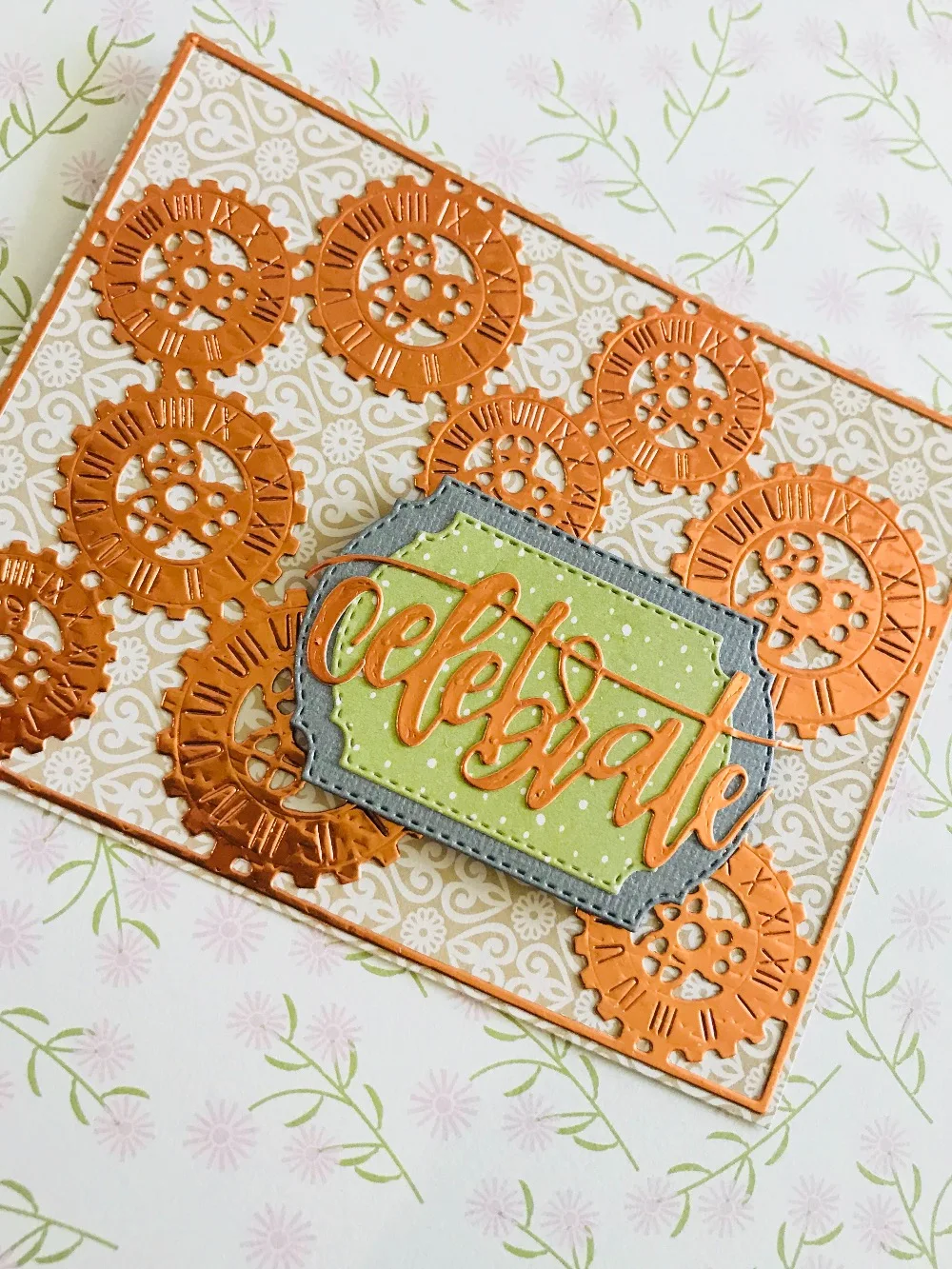 AlinaCraft METAL CUTTING DIES cut time clock gear wheel steampunk background Scrapbook paper craft card album punch cutter
AlinaCraft METAL CUTTING DIES cut time clock gear wheel steampunk background Scrapbook paper craft card album punch cutter