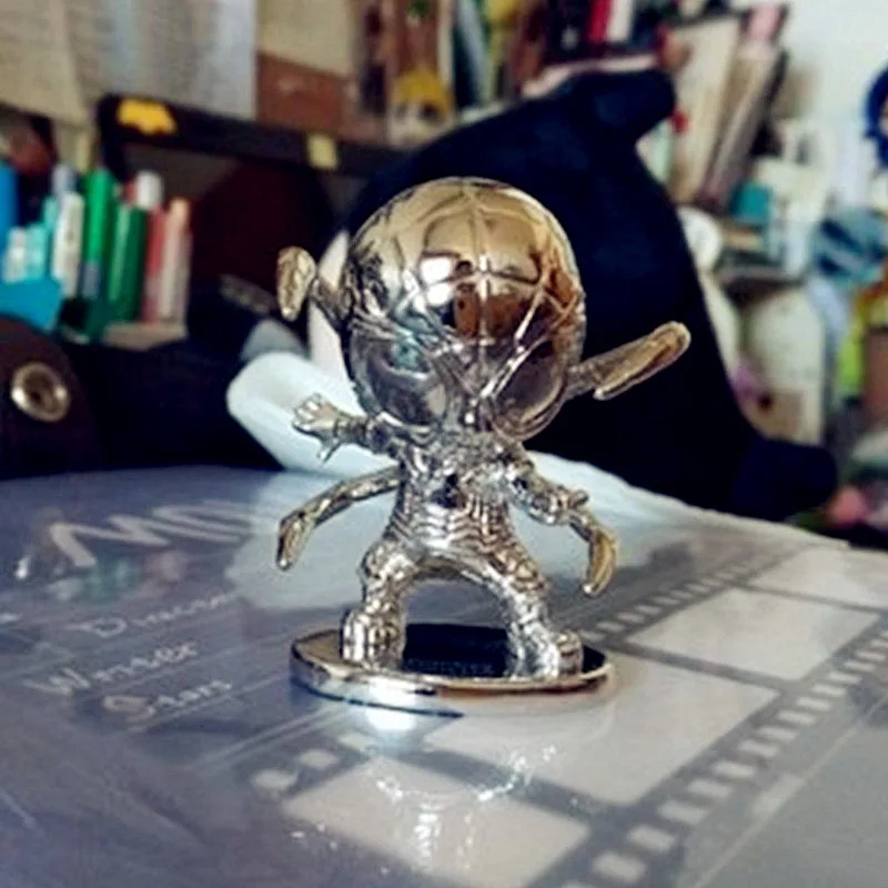 Alloy Bobblehead Iron Man Hulkbuster Spider-Man Superhero Creative Craftwork Bedroom Decorations G1253
Alloy Bobblehead Iron Man Hulkbuster Spider-Man Superhero Creative Craftwork Bedroom Decorations G1253