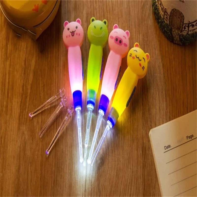 Light Spoon LED Cartoon Baby Care Ears Spoon Digging Luminous Dig Ear Syringe Ear-picker Product Child Cleaning Tool
Light Spoon LED Cartoon Baby Care Ears Spoon Digging Luminous Dig Ear Syringe Ear-picker Product Child Cleaning Tool
