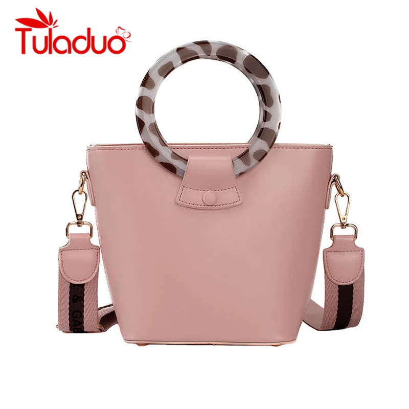 New Small Women's Bag Luxury Handbags Women Bags Designer Wide Strap Female Messenger Shoulder Bags 2019 Purse Bolsa Feminina
New Small Women's Bag Luxury Handbags Women Bags Designer Wide Strap Female Messenger Shoulder Bags 2019 Purse Bolsa Feminina