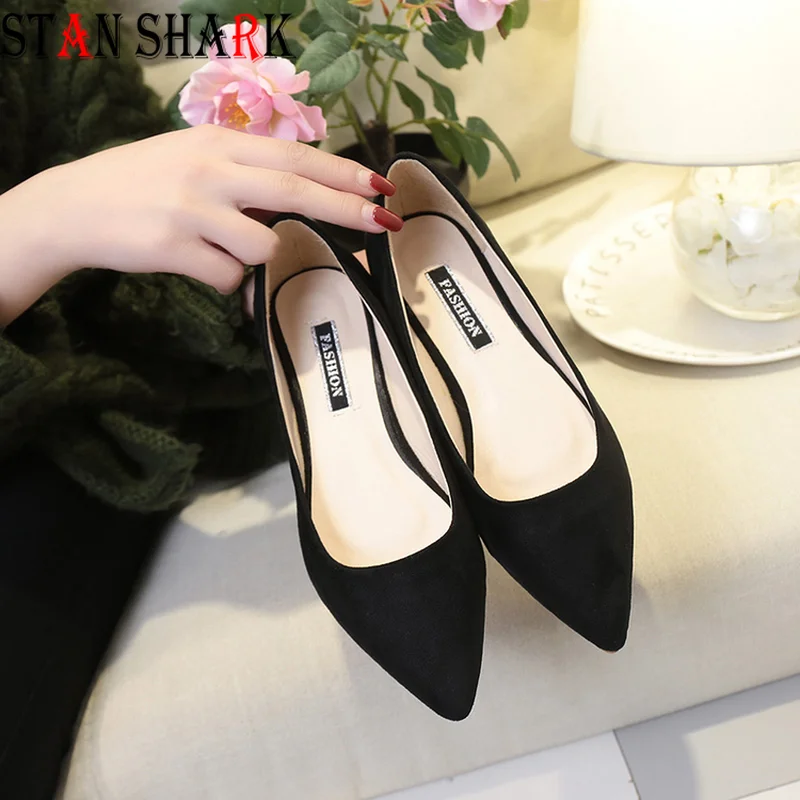 New Women Suede Flats High Quality Basic Mixed Colors Pointy Toe Ballerina Ballet Slip On Ladies Loafers Spring Women Flats
New Women Suede Flats High Quality Basic Mixed Colors Pointy Toe Ballerina Ballet Slip On Ladies Loafers Spring Women Flats